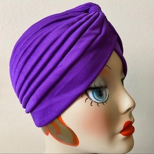 Stunning Purple vintage style, retro pinup style turban